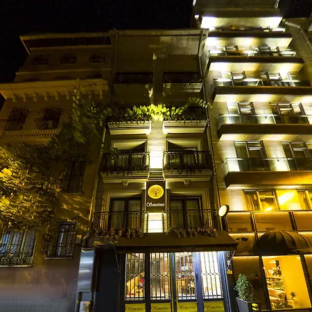 Sometimes Taksim 3*