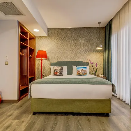 ホテル Sometimes Taksim 3*