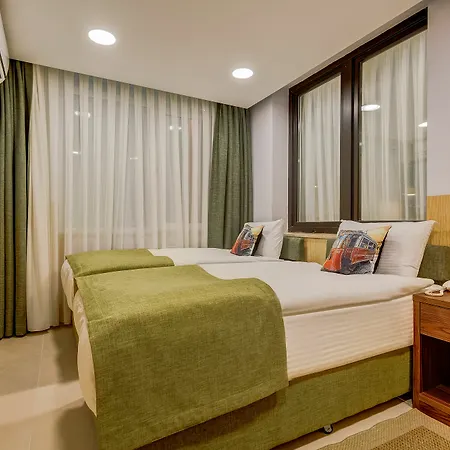 Hotel Sometimes Taksim 3*